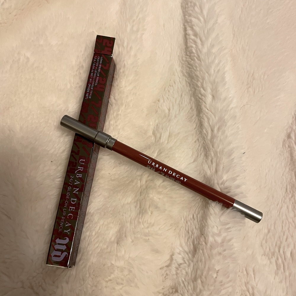 Urban Decay- Waterproof Lip Liner